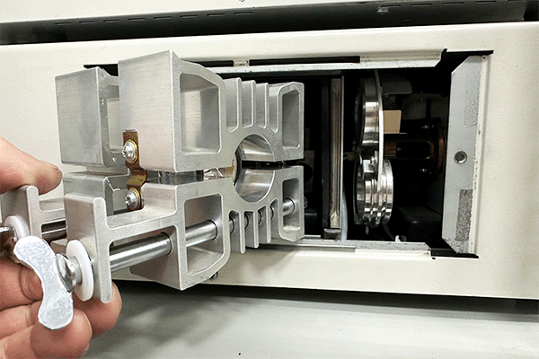 Установка ксеноновой лампы